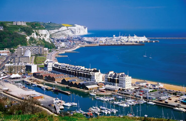 DOVER – REINO UNIDO – VÍA FRANCÍGENA