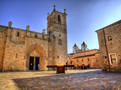 CÁCERES