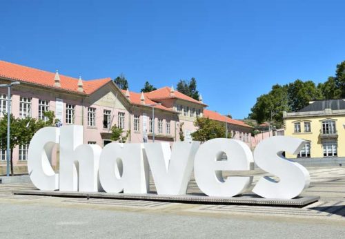 CHAVES