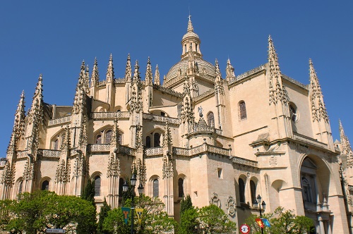LA CATEDRAL DE SANTA MARÍA – LUGARES DE INTERÉS – SEGOVIA