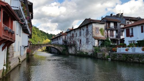 SAN JUAN PIE DE PUERTO – FRANCIA